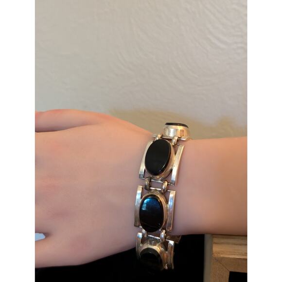Taxco Jewelry - Taxco 925 Heavy Chunky Six Black Stone Bracelet